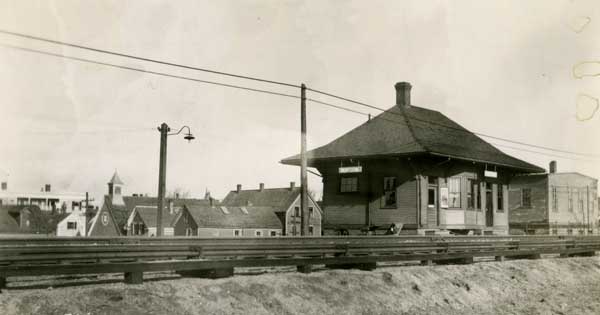 West Lynn Station