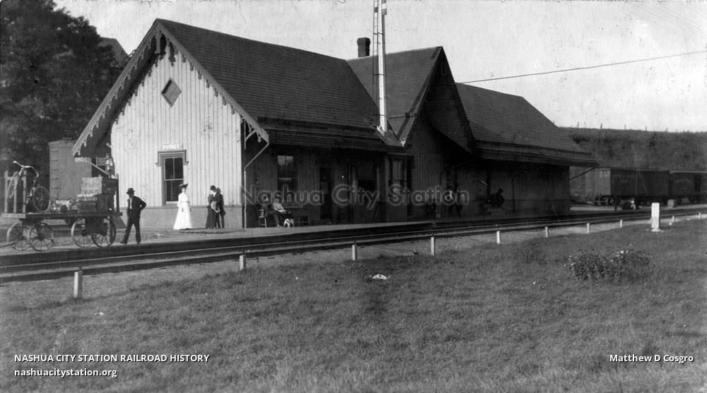 Postcard Railroad Station, Putney, Vermont Railroad History