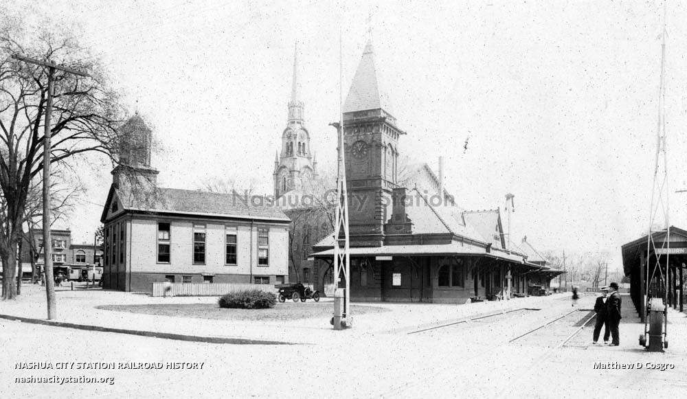 Postcard Railroad Station and Court House, Woburn, Massachusetts