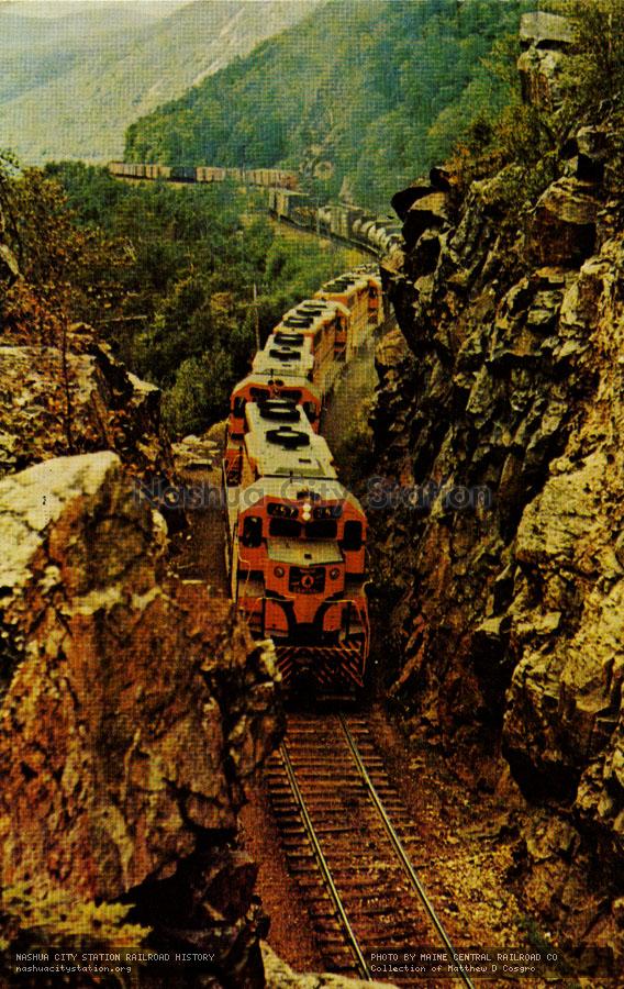 Postcard: Maine Central Railroad Train RY-2