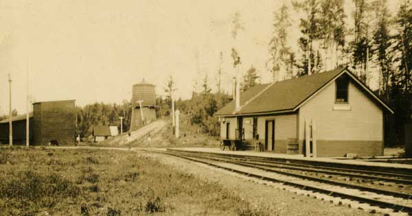 Oquossoc Station