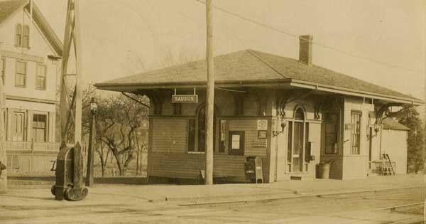 Saugus Station