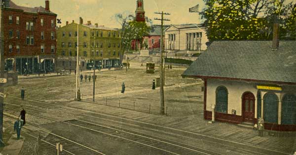 Lincoln Square Station