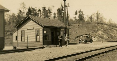 Hollis Station