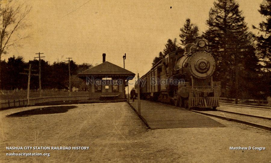 Postcard Boston & Maine Station, Plaistow, New Hampshire Railroad
