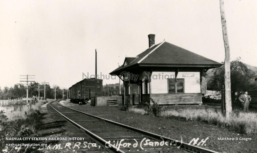Postcard Boston & Maine Railroad Station, Gilford (Sanders), New