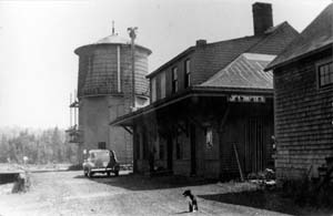 Former Maine Central Railroad station, Deadwater, Maine