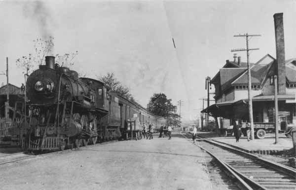 Boston & Maine Railroad #2109 at Arlington, Massachusetts