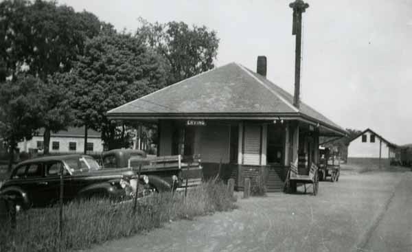 Erving station