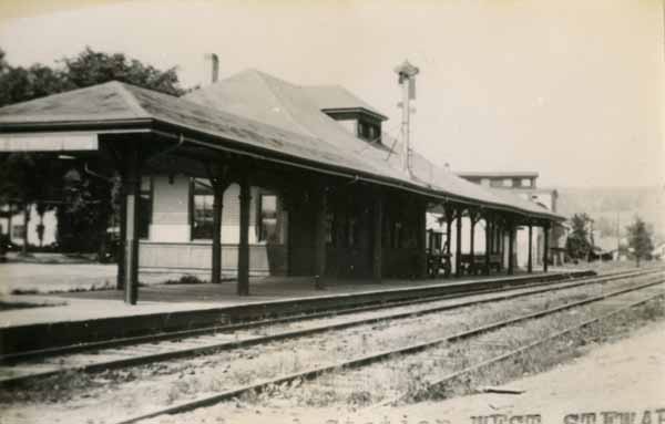 West Stewartstown station