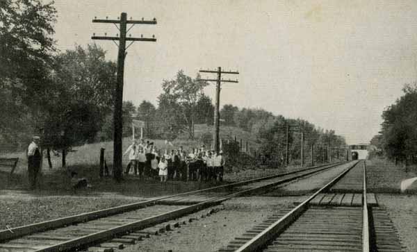Approaching Russ Crossing, Newton, New Hampshire