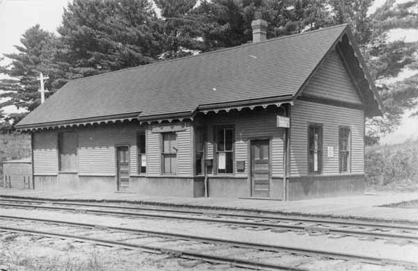 Gilbertville station