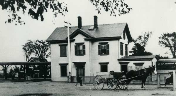 Hamilton & Wenham, Massachusetts