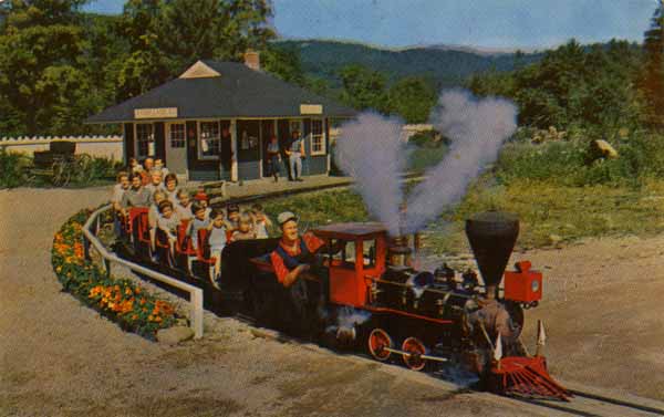 Huff-Puff and Whistle Railroad at Story Land