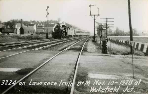 Boston & Maine Railroad #3224 on Lawrence train passing through Wakefield Junction