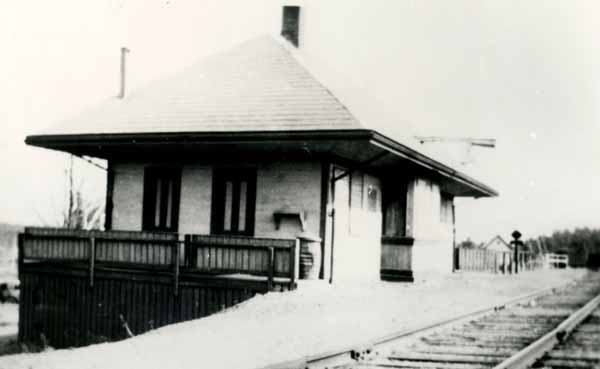 Eastondale, Massachusetts Station