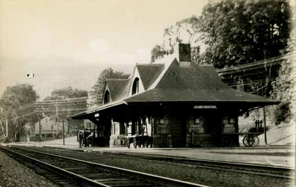 Huntington station