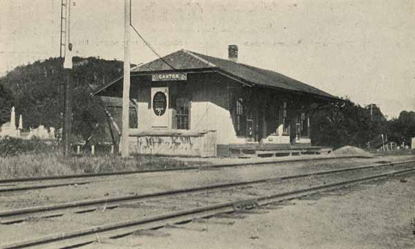 Railroad Station, Canton, Connecticut