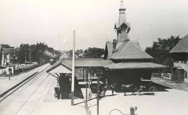 New Haven Railroad Station, Wollaston, Massachusetts