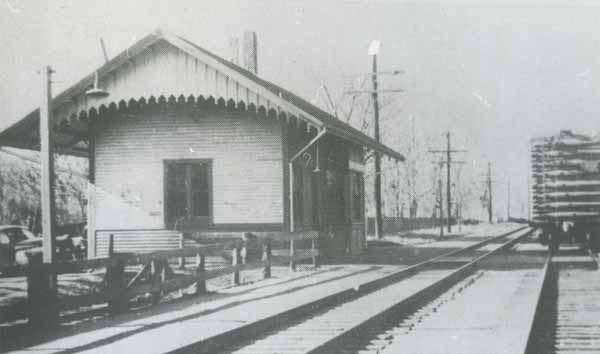 Railroad Station, East Braintree, Massachusetts