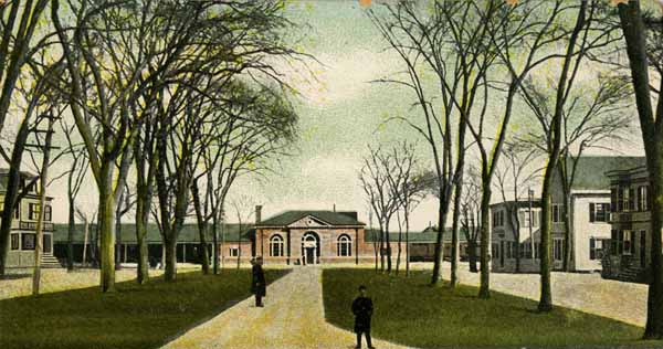 Plymouth, Massachusetts.  Park Avenue and Railroad Station
