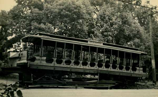 Connecticut Company #1391 at Waltham, Massachusetts