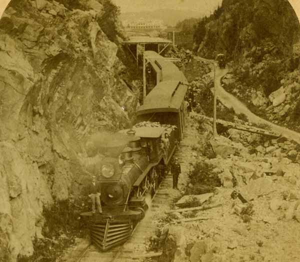 Gates of the Crawford Notch and Train