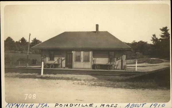 New York, New Haven & Hartford Station, Pondville, Massachusetts, About 1910