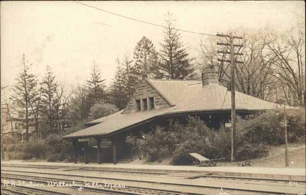 Wellesley Hills Railroad Station, Wellesley, Massachusetts