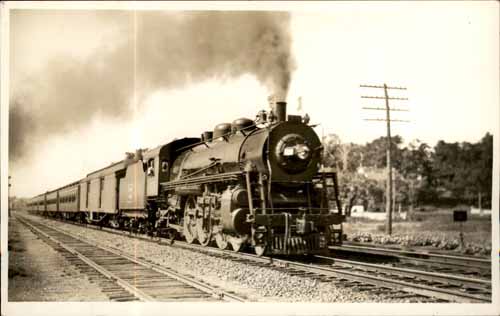 Boston & Maine #3672 with The Flying Yankee